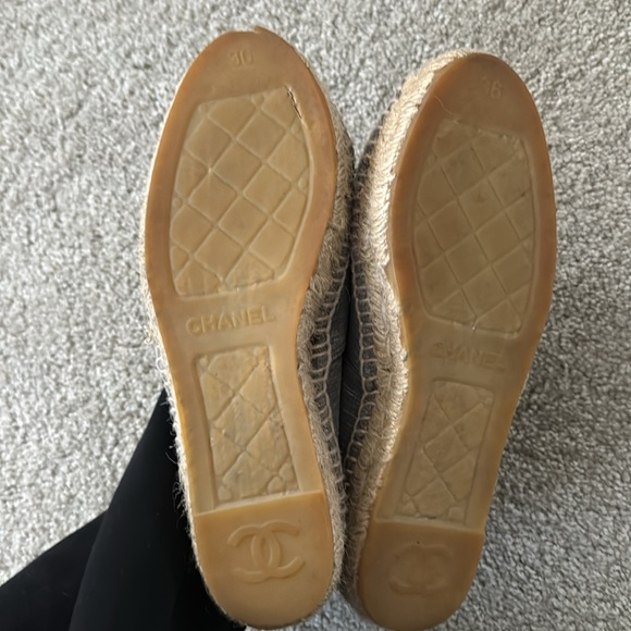 CHANEL Grey Suede CC Platfom Jute Espadrilles 36 - Picture 9 of 11